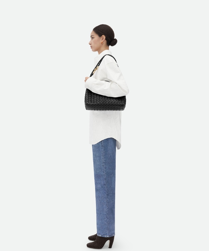 屏幕截图 2025-07-21 230209.png