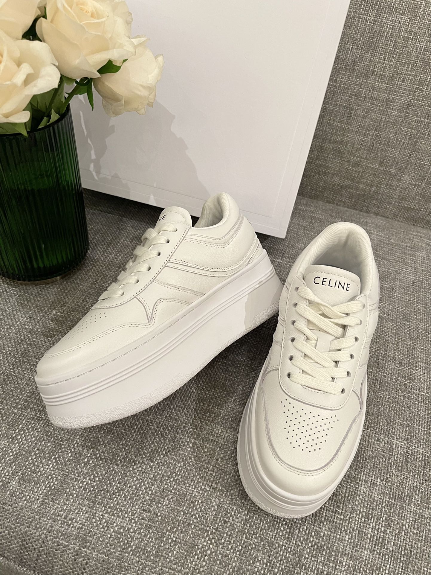 CELINE 셀린느 웨지 아웃솔 블록 스니커즈