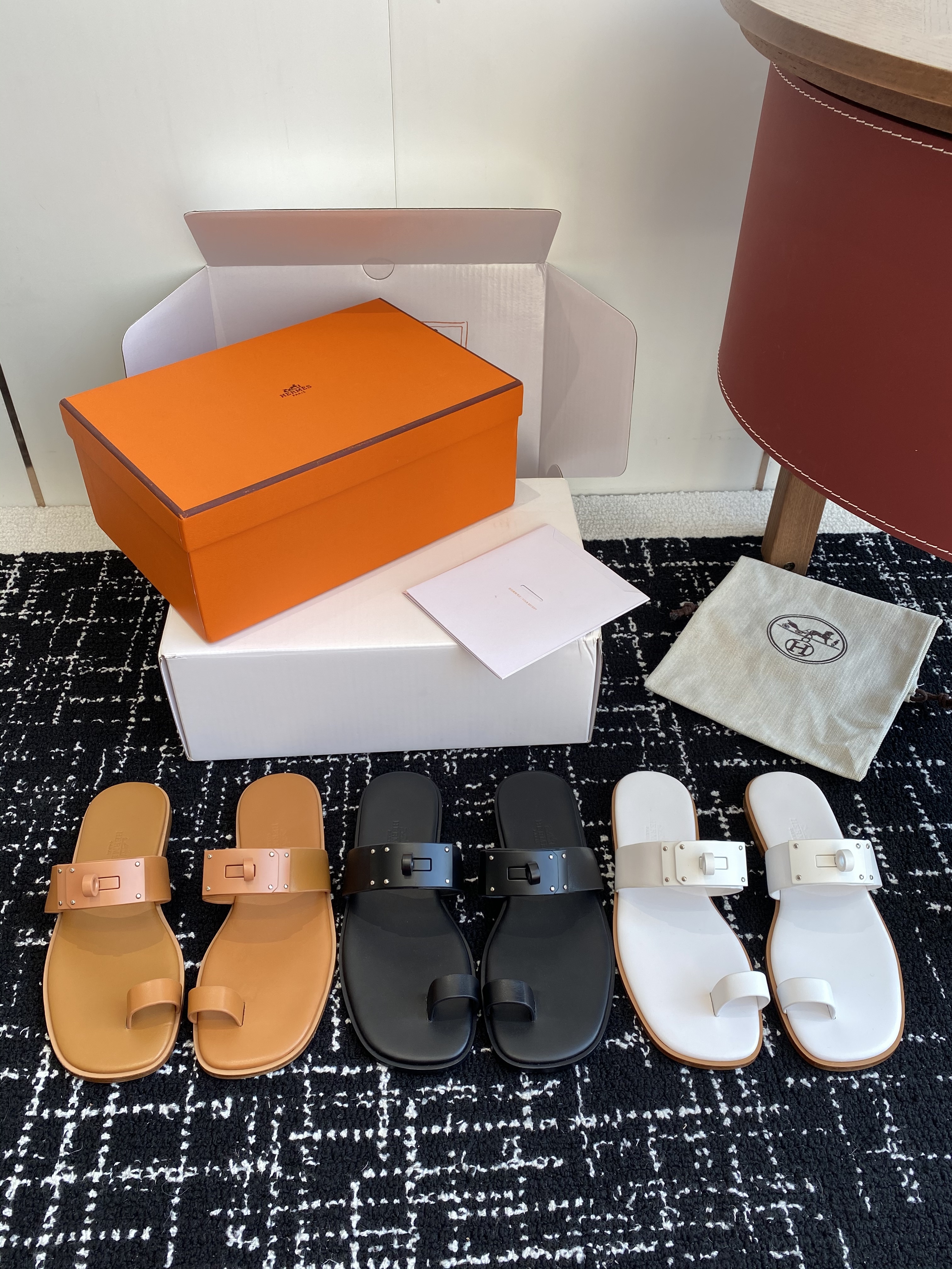 HERMES 조리 플립플랍 (+3color)