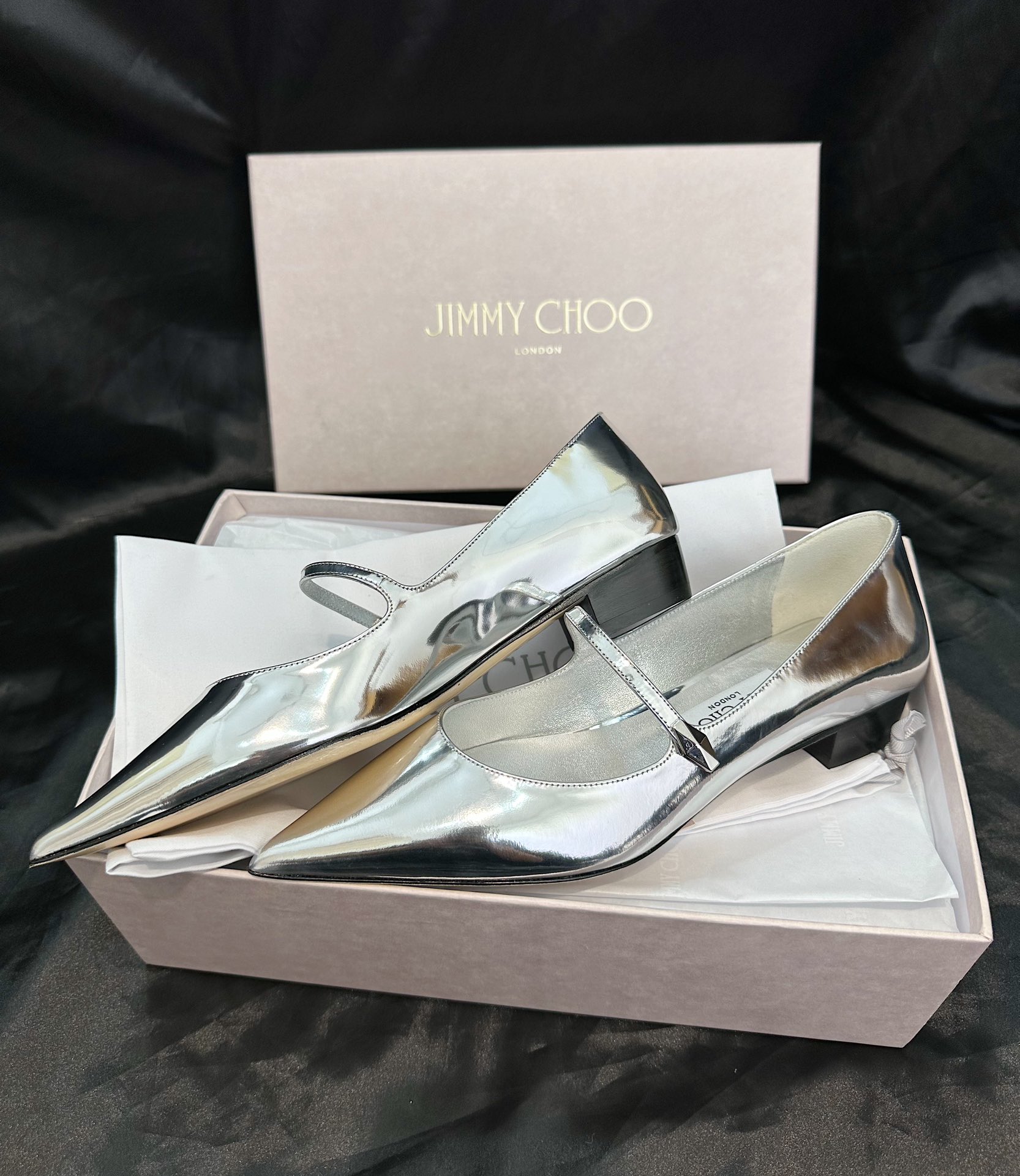 Jimmy Choo 지미추 스트랩 샌들 (+2color)