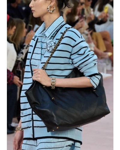 CHANEL 25s 맥시쇼핑백 2size(+Premium)