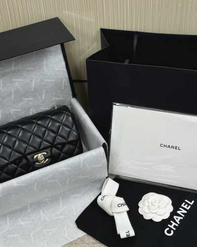 CHANEL CF Mini Flap (+premium)