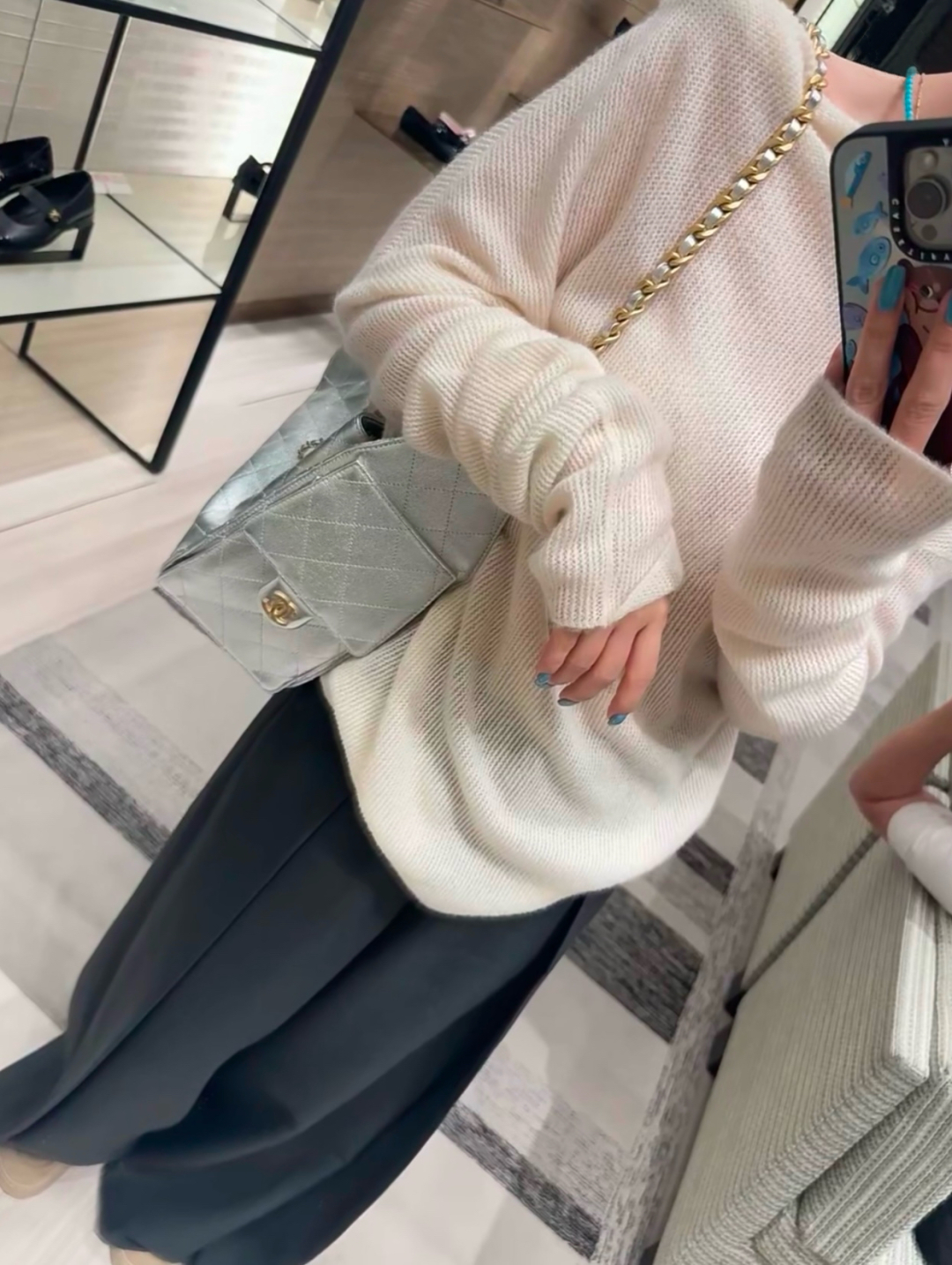 CHANEL 25 BAG SLiver (+Premium)