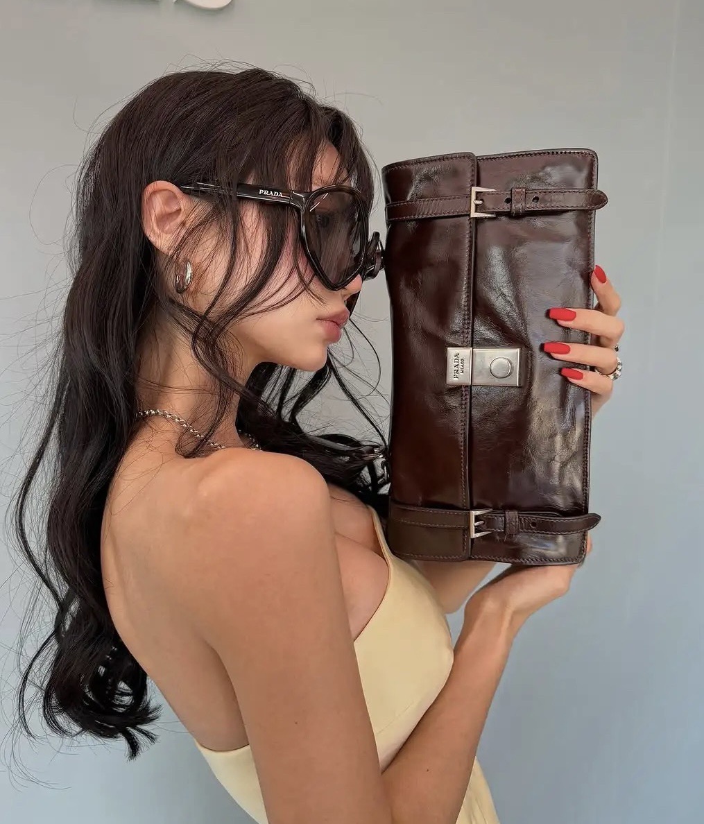 PRADA 25 Shoulder bag
