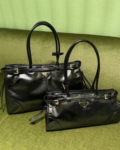 PRADA Lux Soft Bag