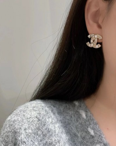 CHANEL 샤넬 cc 이어링