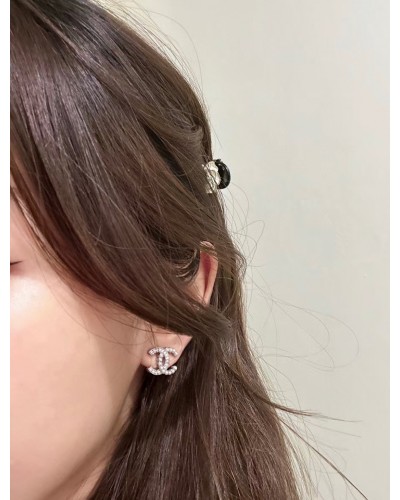 CHANEL 샤넬 cc 이어링 