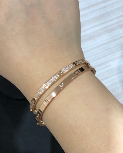 CARTIER 러브 팔찌 파베