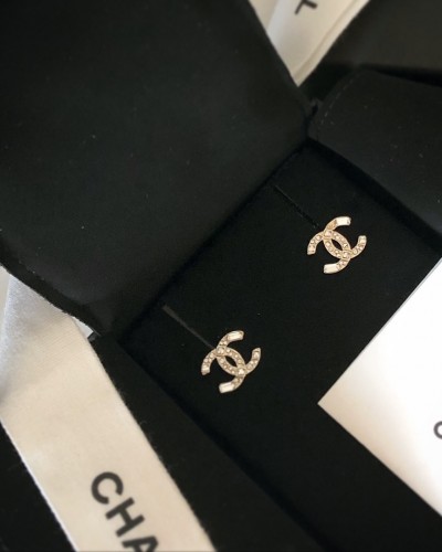 CHANEL CC 이어링