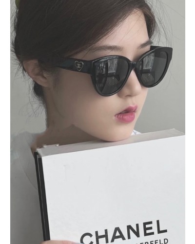 CHANEL 샤넬 하트 선글라스 