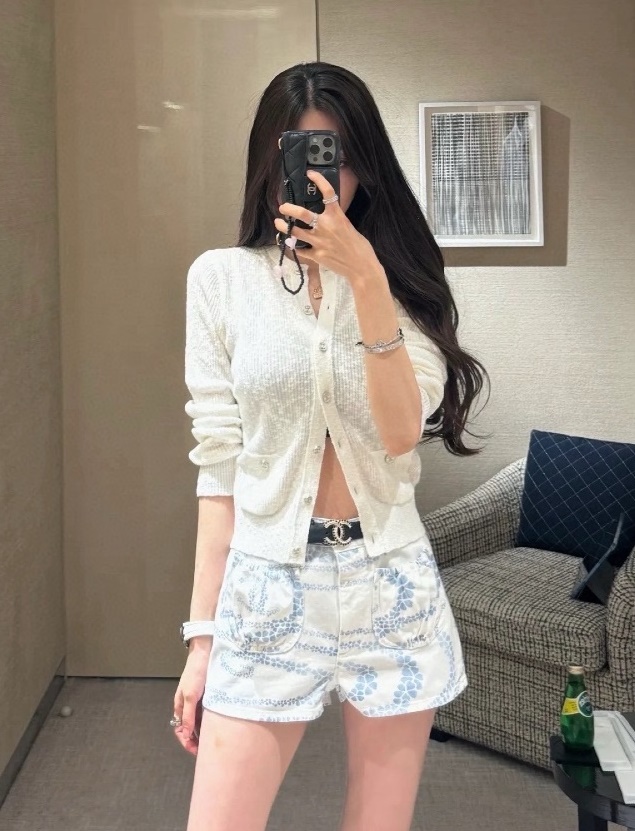 CHANEL CC 가디건