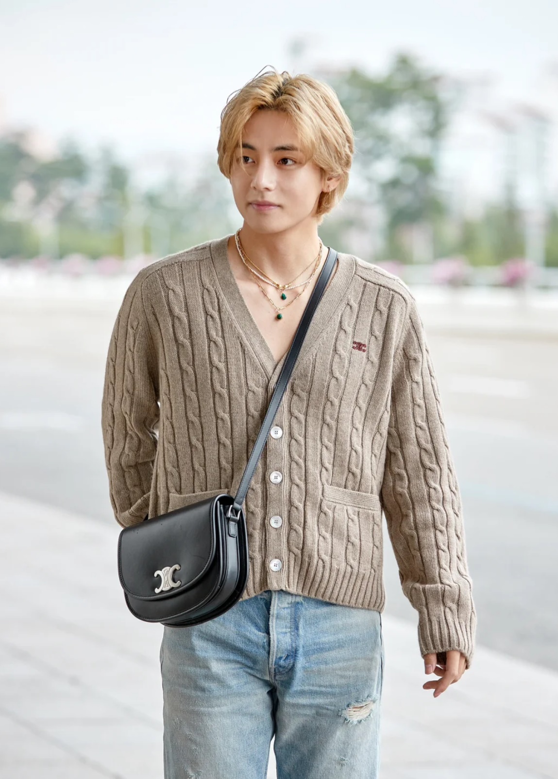 [Celine] 미디엄 베사체 트리옹프 114453