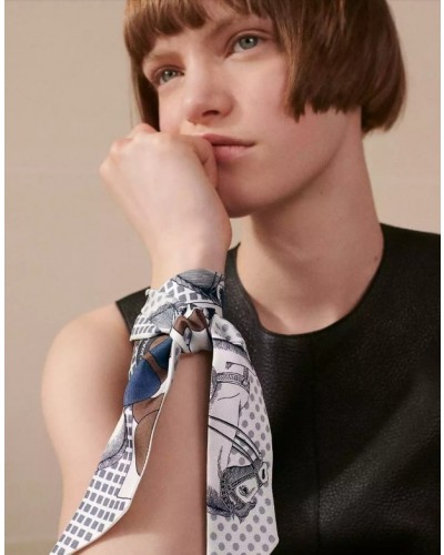 [HERMES] Cavalier en Formes Twilly 트윌리