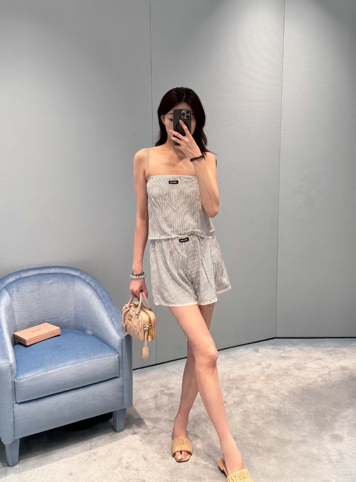 Miumiu 나시탑 & 팬츠
