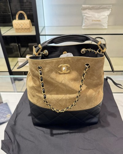 CHANEL Hobo Shoulder Bag