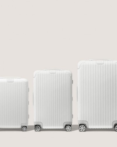 Rimowa 리모와 에센셜 화이트 수트케이스