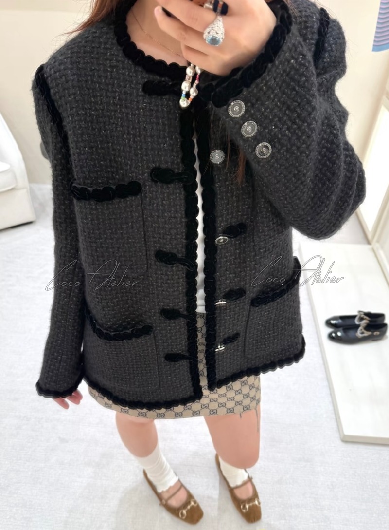CHANEL Tweed JK