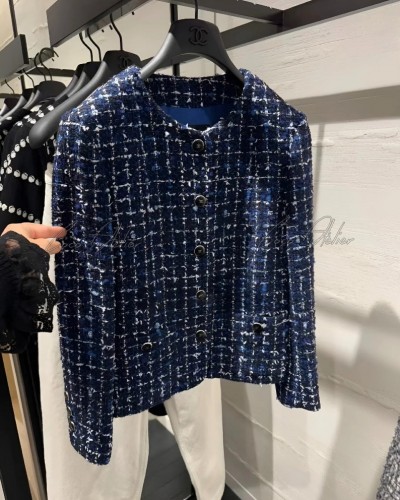 CHANEL Blue Tweed JK