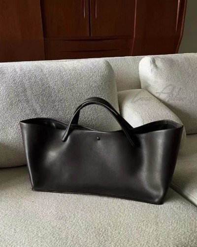[THE ROW] ldaho bag 아이다호백