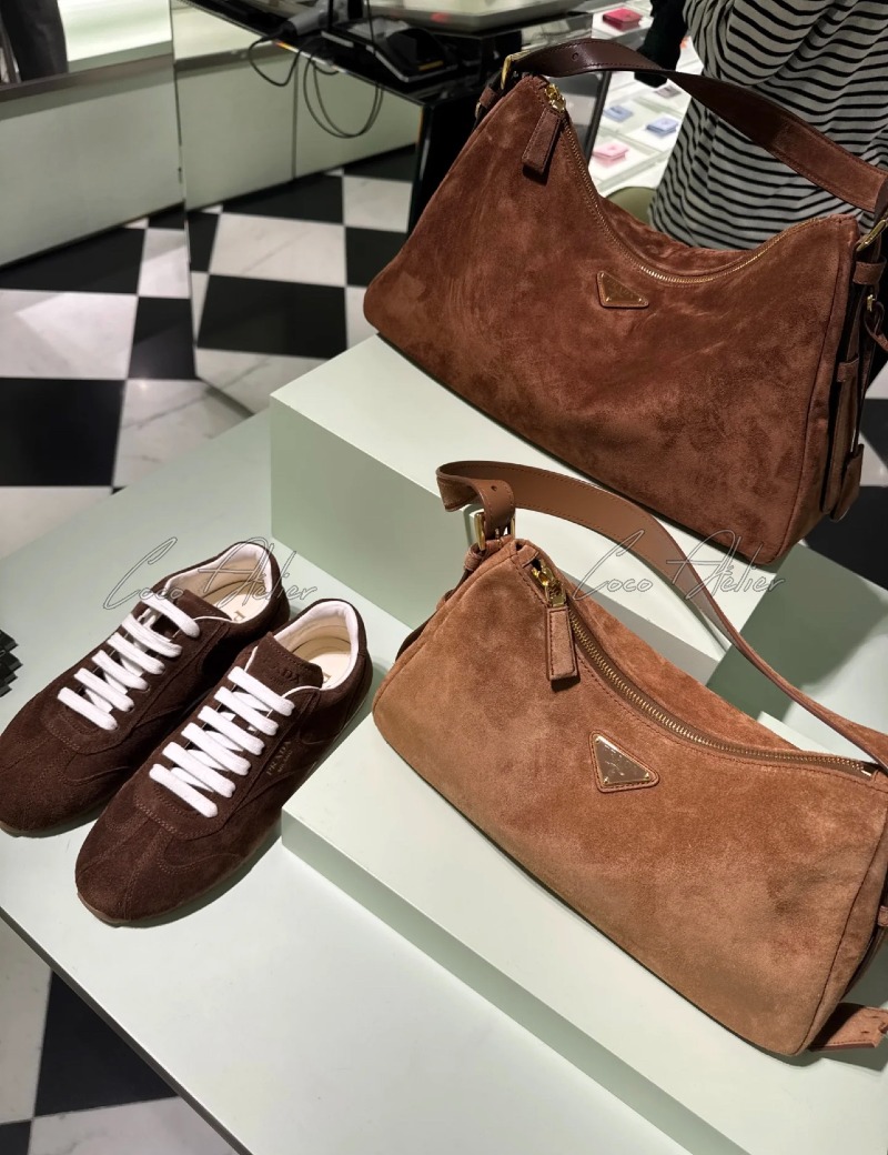 Miumiu 미우미우 스니커즈