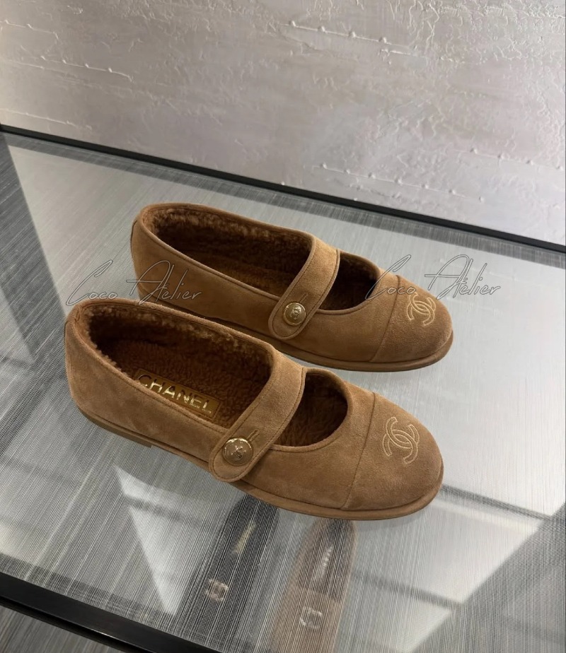 CHANEL 샤넬 모카신 메리제인 플랫