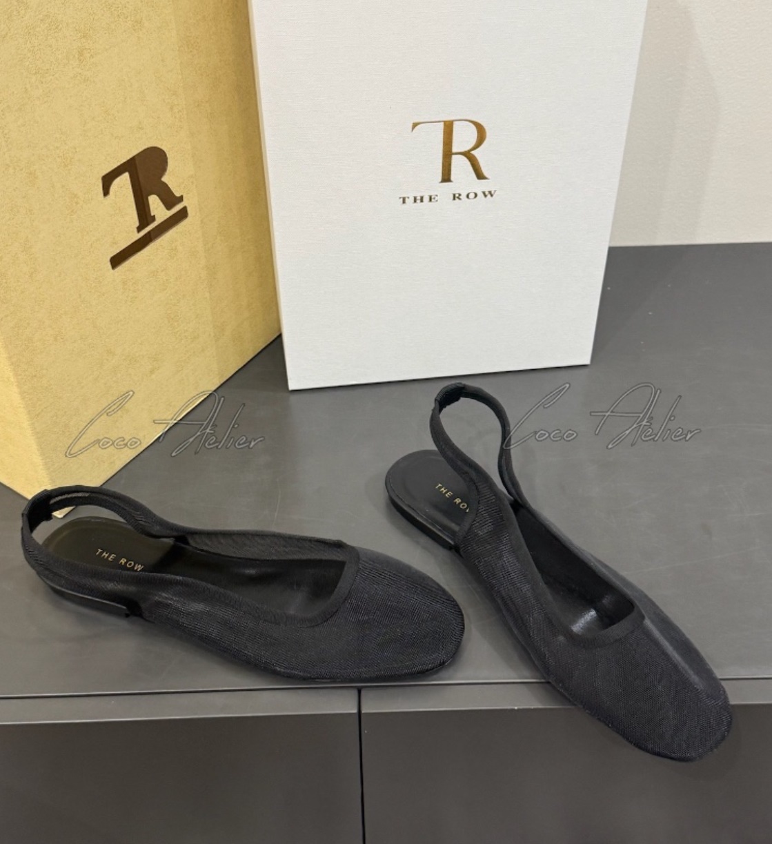 THE ROW 더로우 메쉬 슬링백