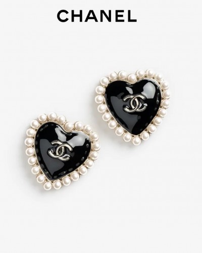 CHANEL 샤넬 하트 귀걸이