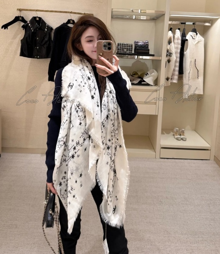 CHANEL 샤넬 스카프