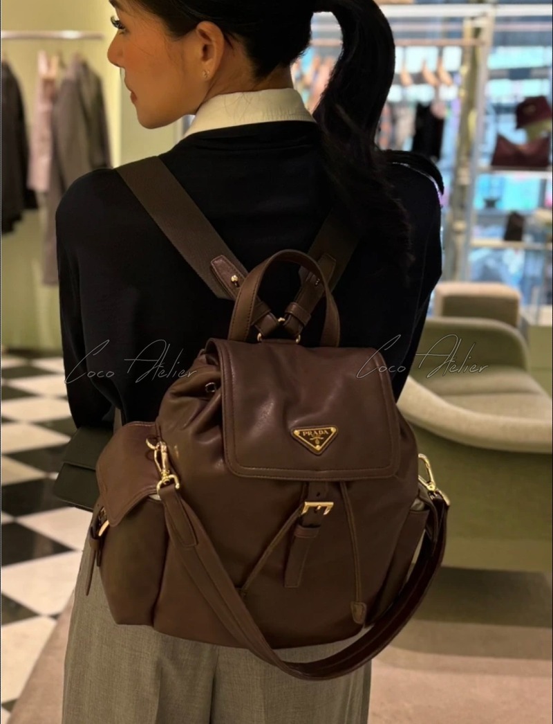PRADA 프라다 레더 백팩