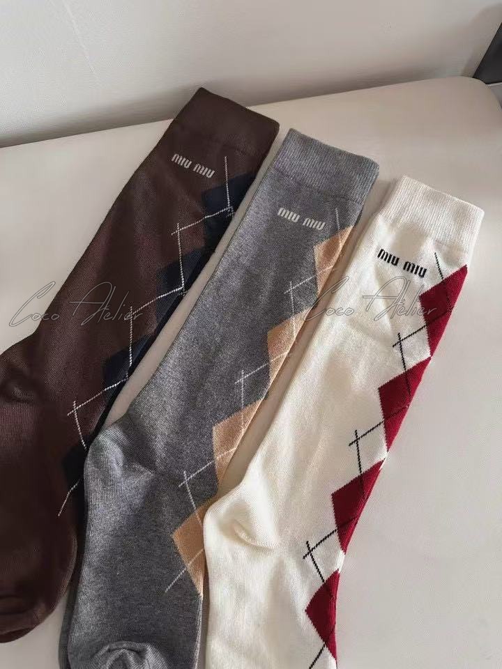 Miumiu 미우미우 아가일 양말