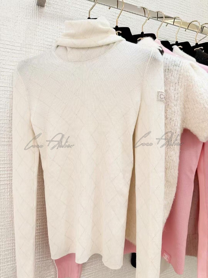 cashmere turtleneck knitwear