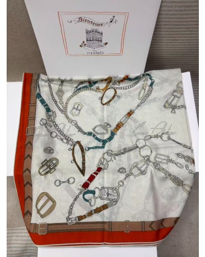 HERMES 에르메스 스카프