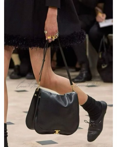 CELINE 셀린느 소프트 트리옹프 베사체