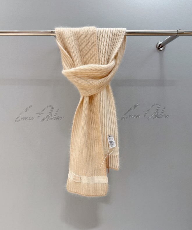 Miumiu 미우미우 머플러