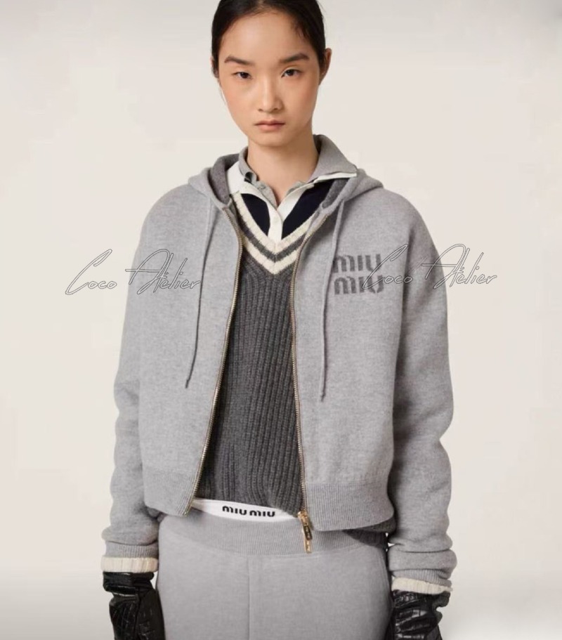 Miumiu 미우미우 니트 후드 집업