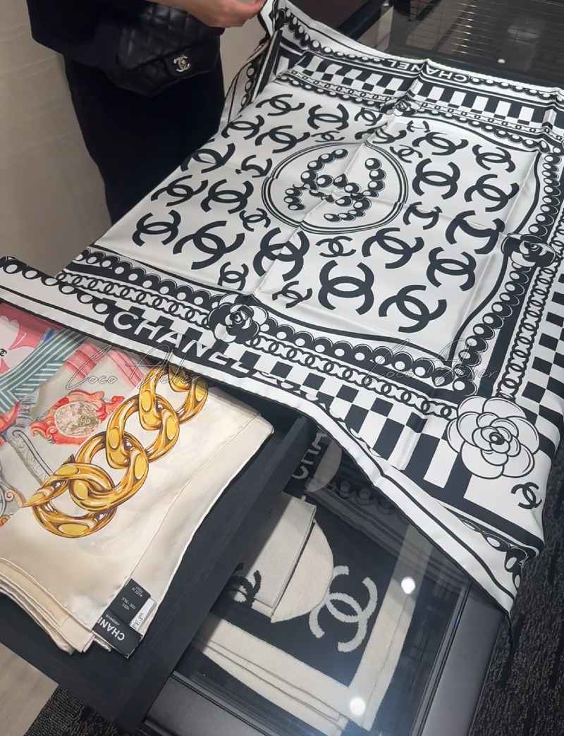 CHANEL 샤넬 스카프