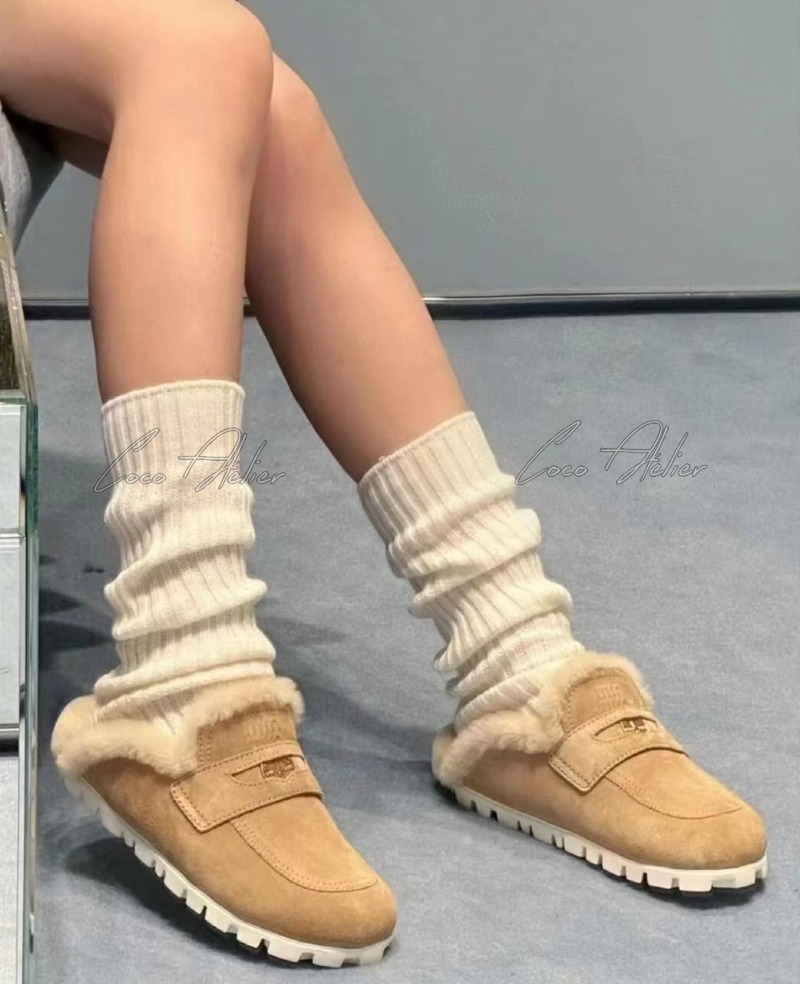 Miumiu 미우미우 시어링 뮬