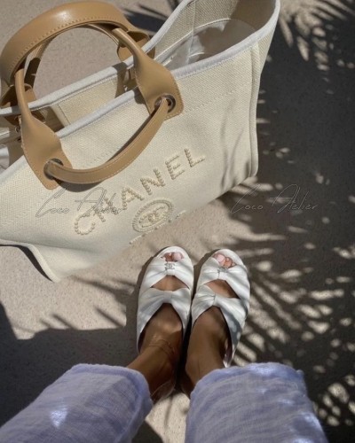 CHANEL 샤넬 도빌 토트백