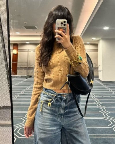 CELINE 셀린느 니트