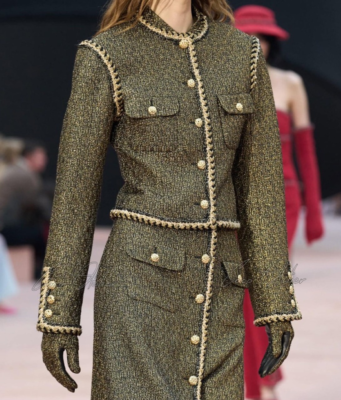 CHANEL 샤넬 트위드 자켓 & 스커트