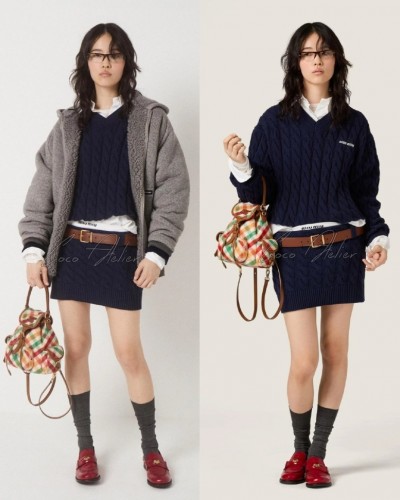 Miumiu미우미우 브이넥 니트