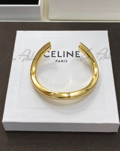 old classic bracelet