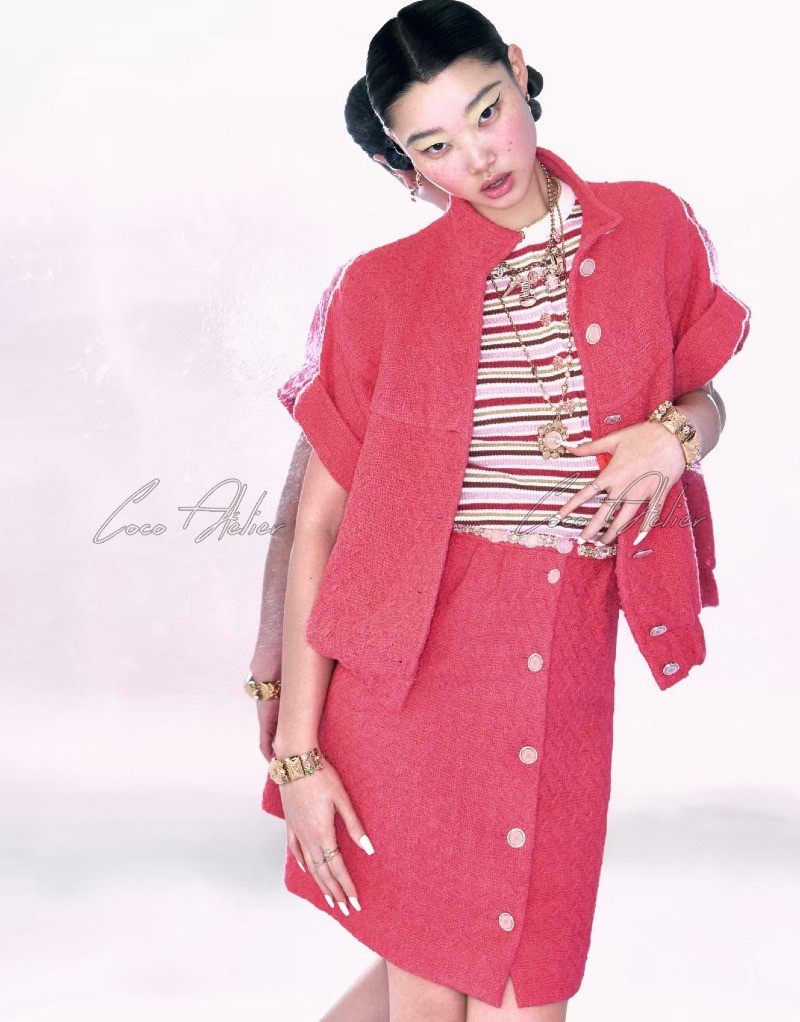 short-sleeved tweed jacket & SK