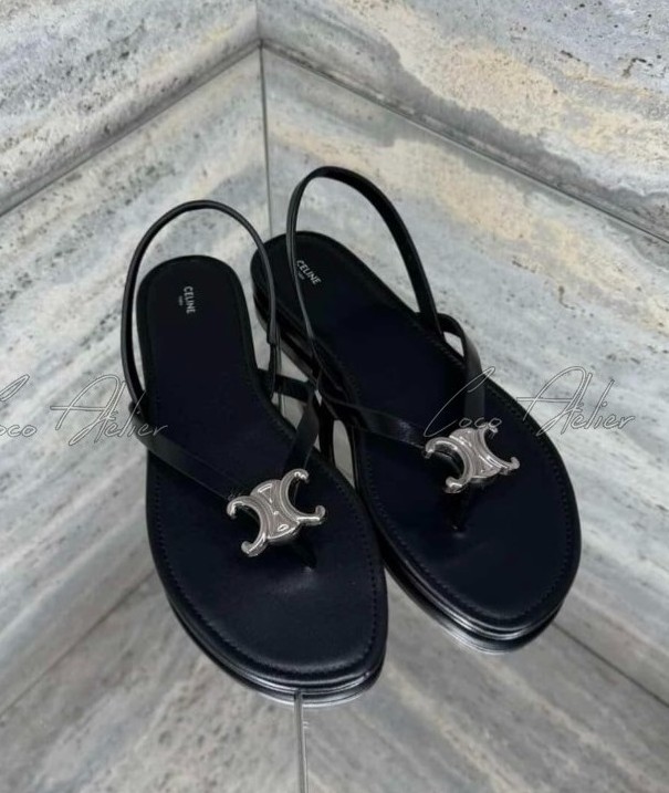 Triope Strap sandals