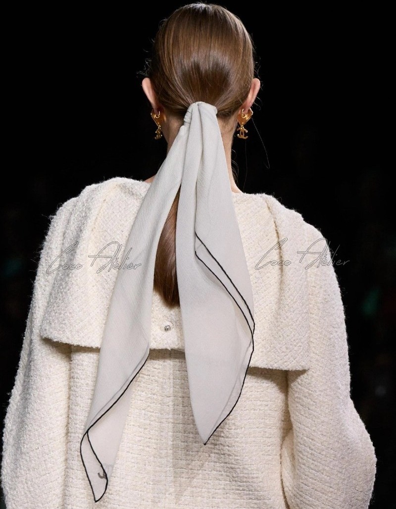 CC Scarf