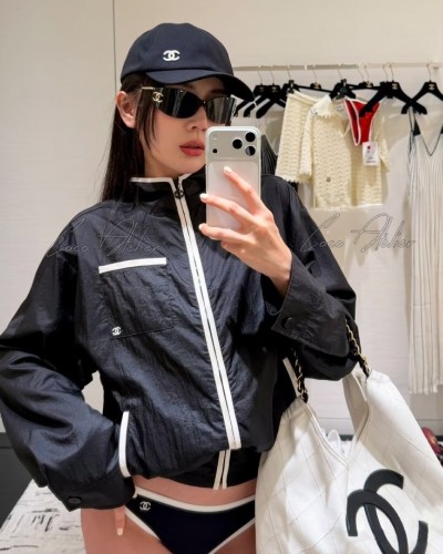 Coco Beach Windbreaker