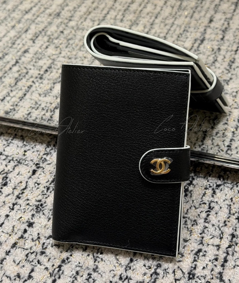 CC Passport Wallet
