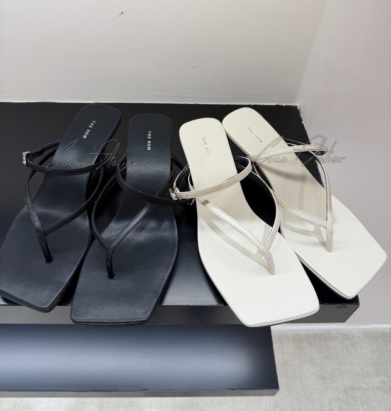 TR strap sandals