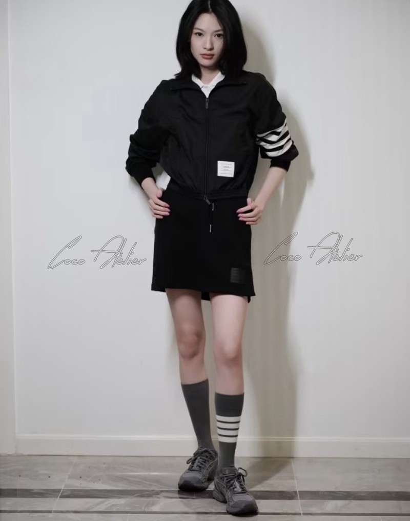 TB Windbreaker &skirt