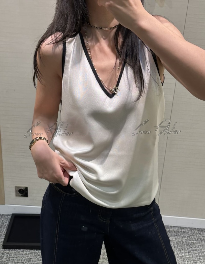 CC  Sleeveless shirt